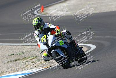 media/Sep-21-2025-TrackDaz (Sun) [[277c75b276]]/C Group/1140pm (Turn 3)/